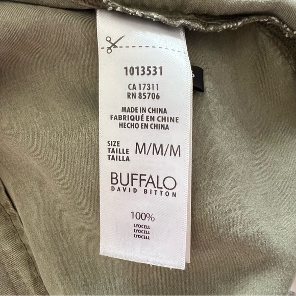 Buffalo button down (M) - Picture 6 of 6